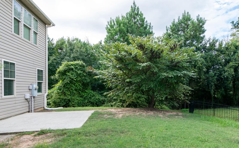 206 Roundhouse Ln, Morrisville, NC 27560