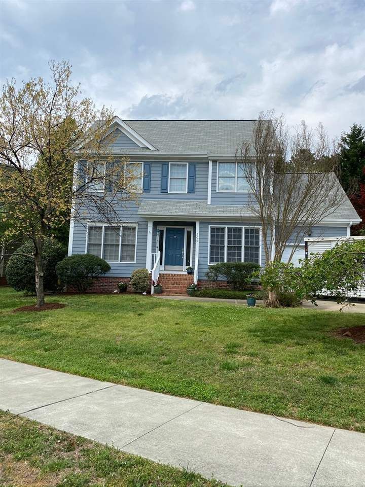 206 Selsey Dr, Wake Forest, NC 27587