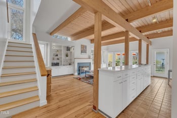 206 Spring Ln, Chapel Hill, NC 27514