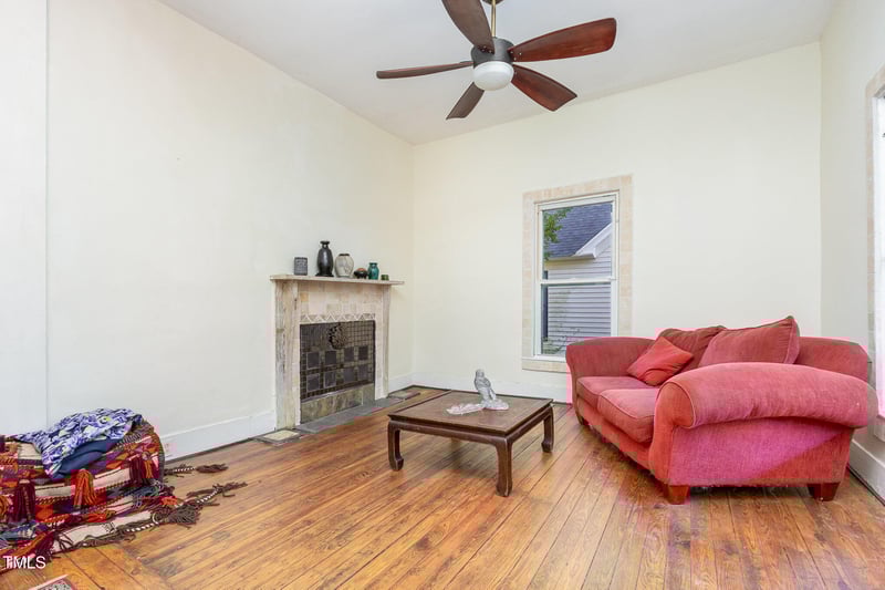 206 State St, Raleigh, NC 27601