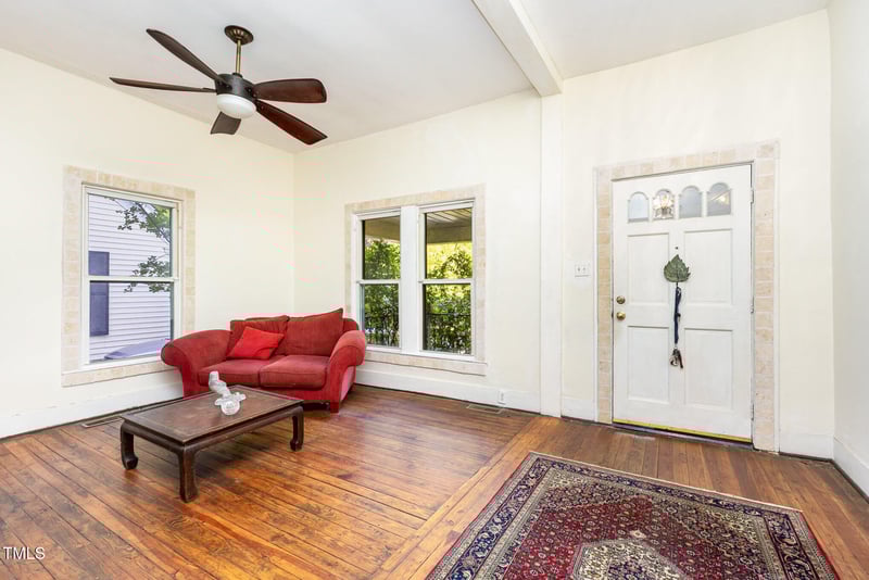 206 State St, Raleigh, NC 27601