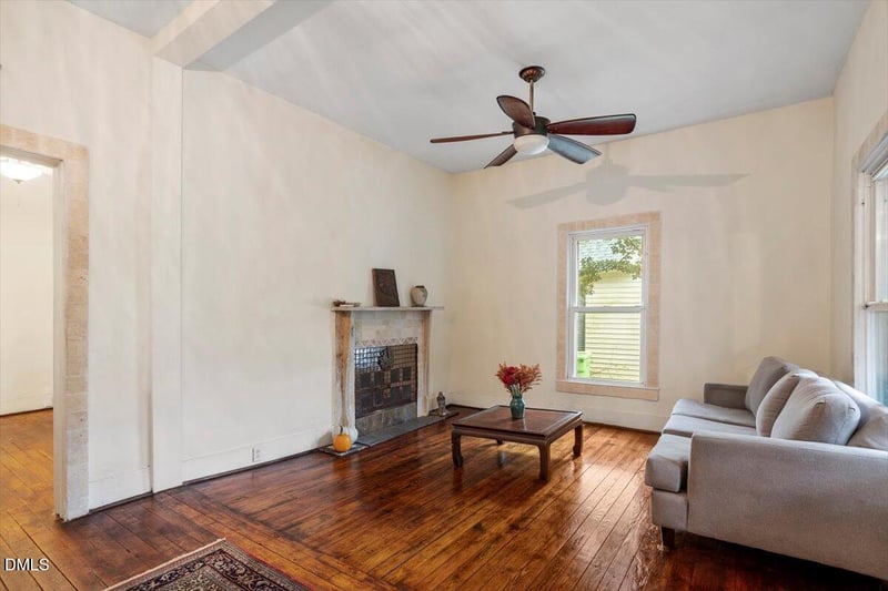 206 State St, Raleigh, NC 27601