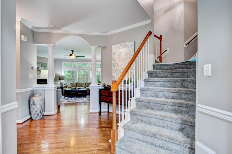 206 Stinhurst Dr, Durham, NC 27713