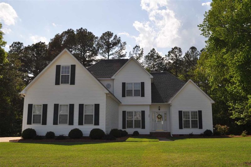 206 Susan Dr, Garner, NC 27529