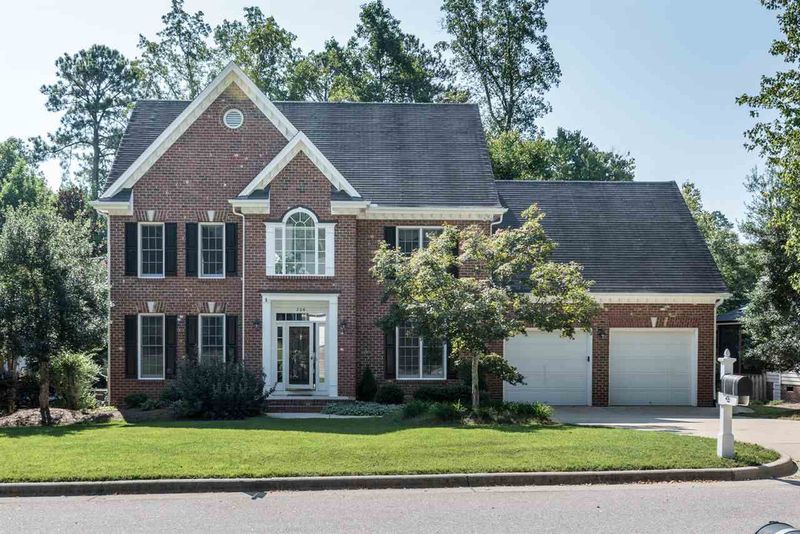 206 Tenbury Wells Dr, Cary, NC 27518