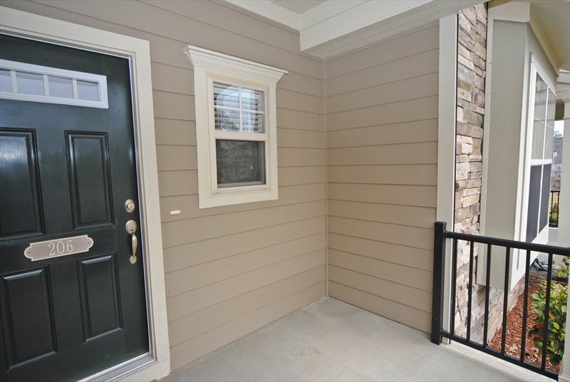 206 Tobacco Leaf Ln, Apex, NC 27502