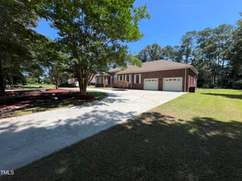 206 Tramway Pl, Goldsboro, NC 27534