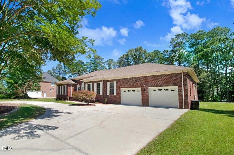 206 Tramway Pl, Goldsboro, NC 27534