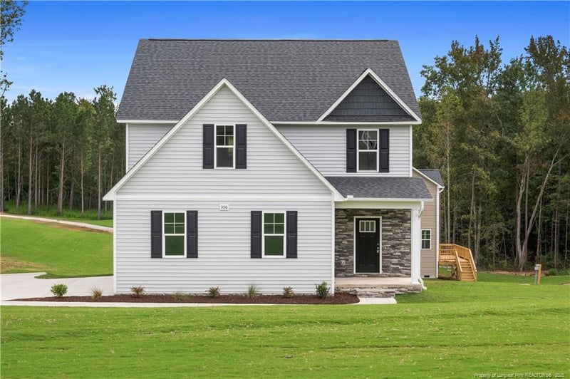 206 Uwharrie Way, Sanford, NC 27330