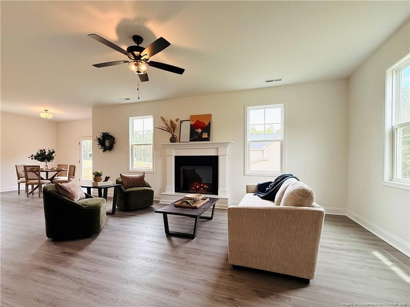 206 Uwharrie Way, Sanford, NC 27330
