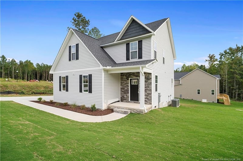 206 Uwharrie Way, Sanford, NC 27330