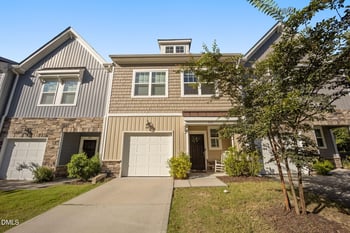 206 Vista Creek Pl #206, Cary, NC 27511