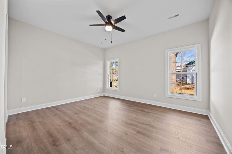 206 Wall St, Benson, NC 27504