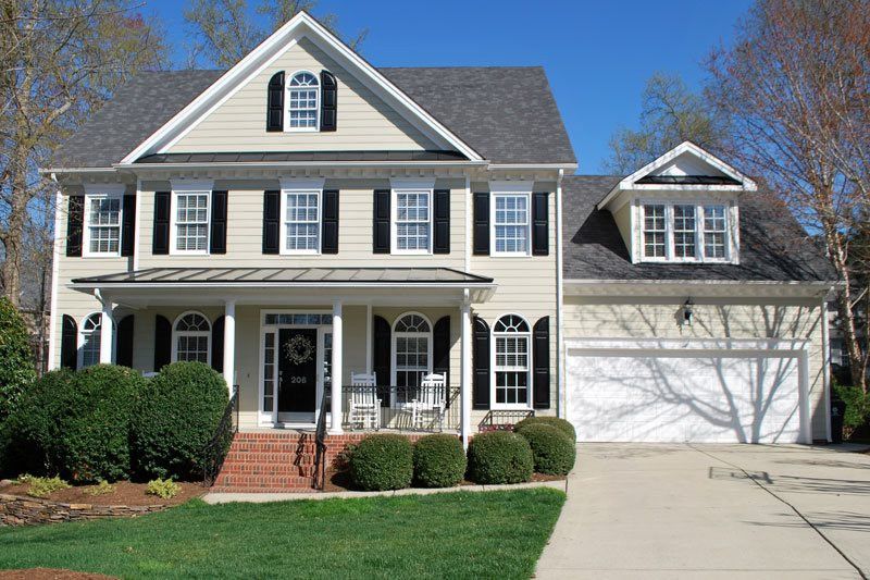 206 Wendhurst Ct, Apex, NC 27502