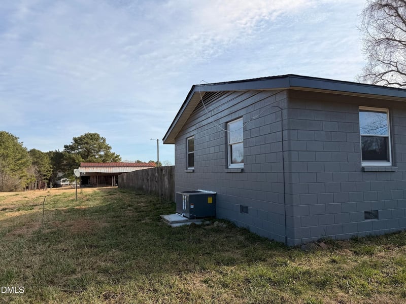 206 West Rd, Angier, NC 27501