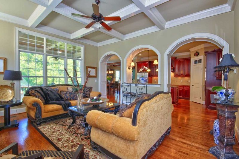 206 Weycroft Grant Dr, Cary, NC 27519