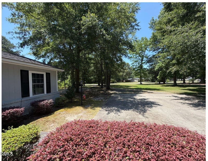 206 White Oak Rd, Goldsboro, NC 27534