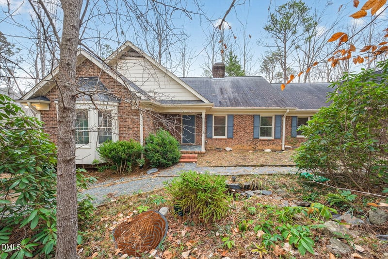 206 Wild Turkey Trl, Chapel Hill, NC 27516