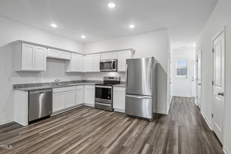 2060 Glen Crossing Dr, Durham, NC 27704