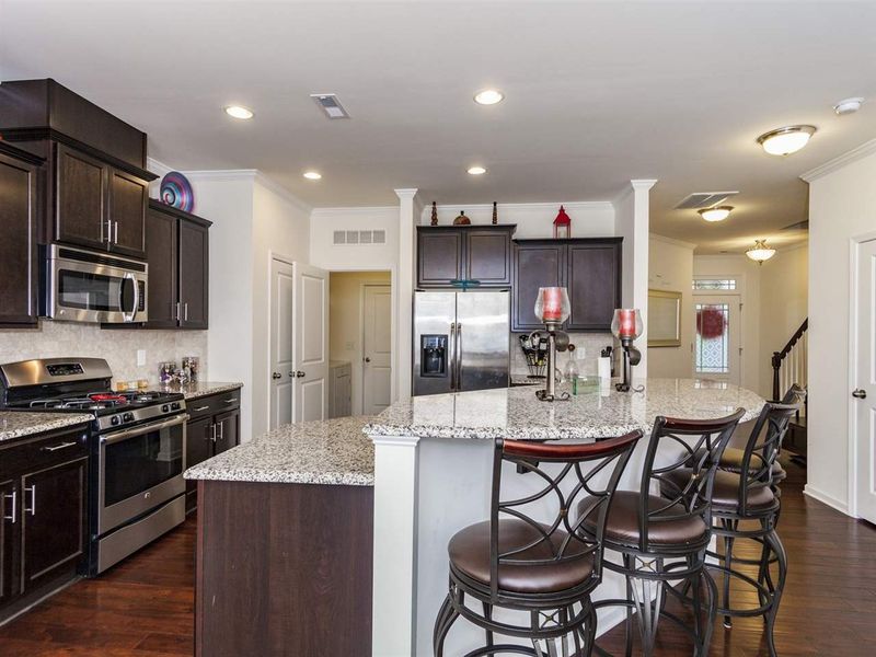 2060 Tanners Mill Dr, Durham, NC 27703