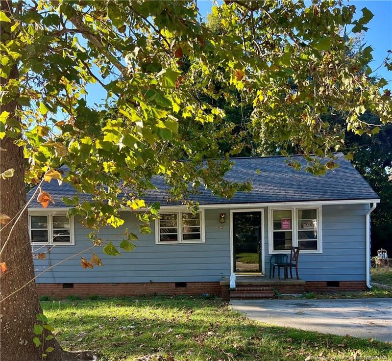 2061 Osceola Dr, Fayetteville, NC 28301