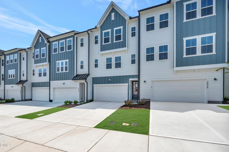 2061 Trident Maple Ln, Chapel Hill, NC 27517