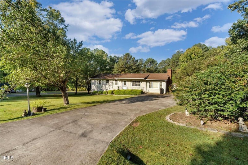 2063 Knight St, Creedmoor, NC 27522