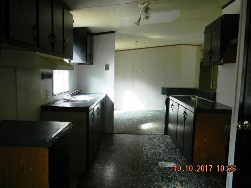 2065 Shady Ln, Burlington, NC 27217