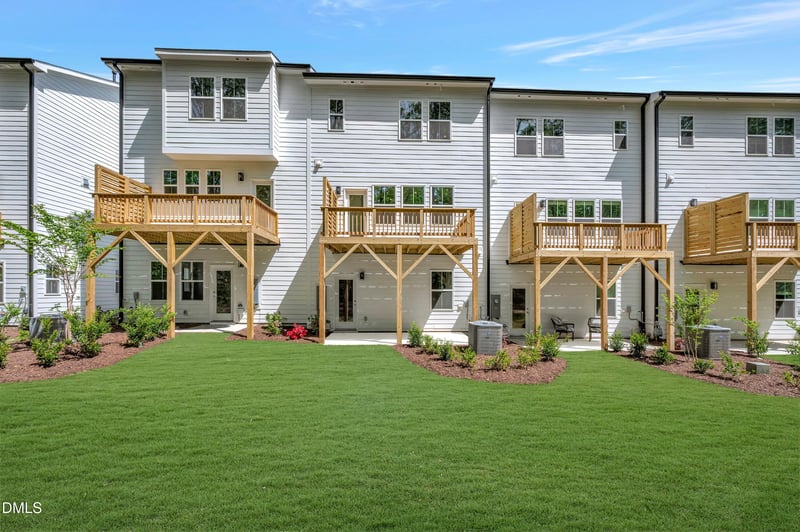 2065 Trident Maple Ln, Chapel Hill, NC 27517