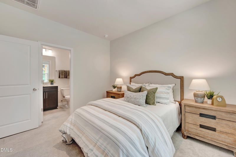 2065 Trident Maple Ln, Chapel Hill, NC 27517