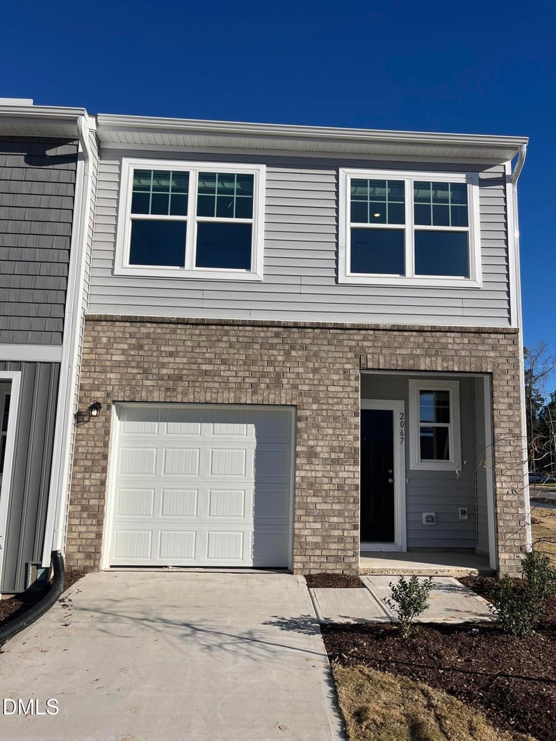 2067 Glen Crossing Dr, Durham, NC 27704