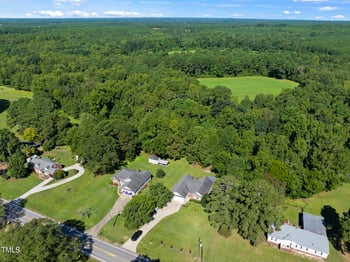 2068 Nc 27 , Lillington, NC 27546