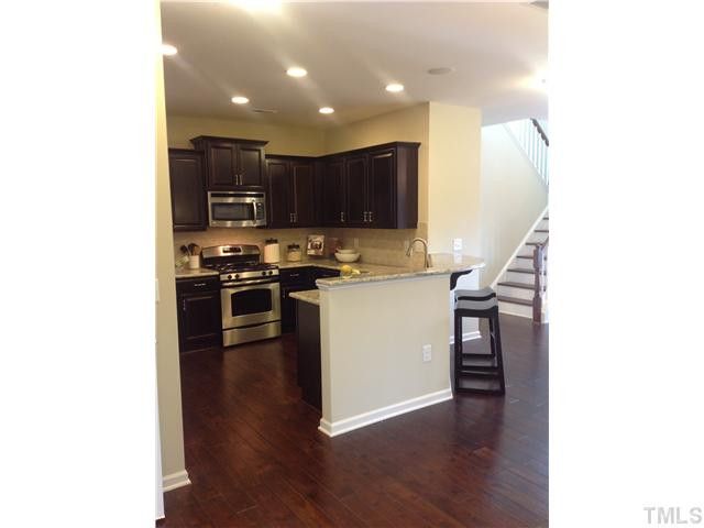 2068 Tanners Mill Dr, Durham, NC 27703