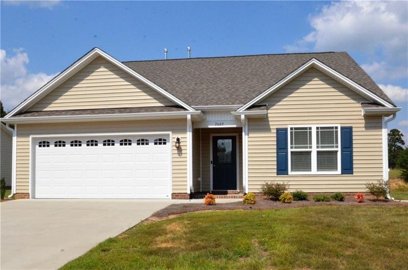 2069 Dresden Dr, Burlington, NC 27217