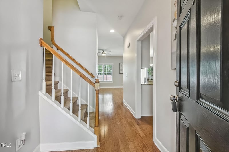 2069 White Pond Ct, Apex, NC 27523