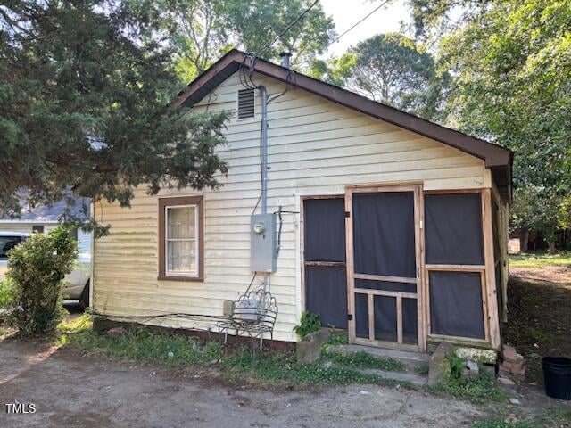 207 2nd St, Erwin, NC 28339