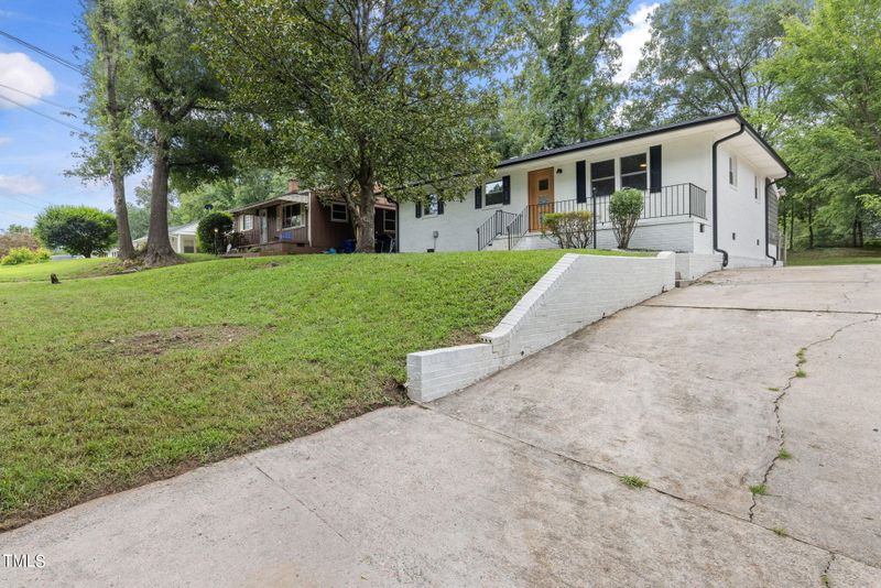 207 W Alton St, Durham, NC 27707