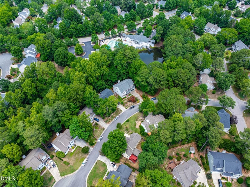 207 Bell Arthur Dr, Cary, NC 27519