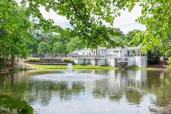 207 Bell Arthur Dr, Cary, NC 27519
