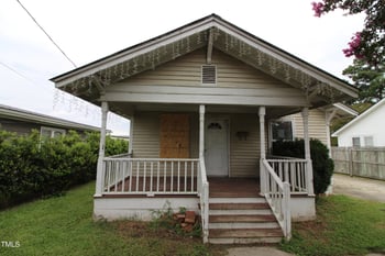 207 Brocklyn St, Benson, NC 27504