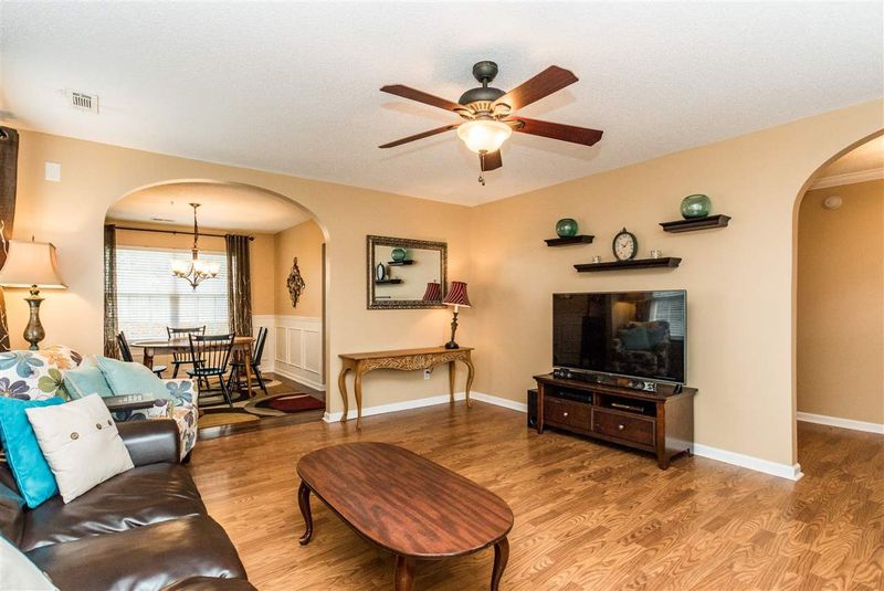 207 Cabana Dr, Apex, NC 27539