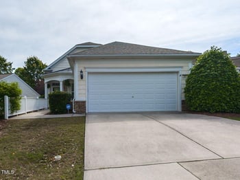 207 Callum Pl, Cary, NC 27519
