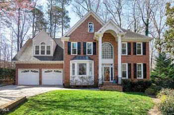 207 Camden Forest Dr, Cary, NC 27518