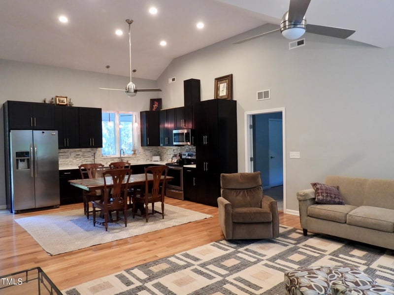 207 Carolina Farm Rd, Pittsboro, NC 27312