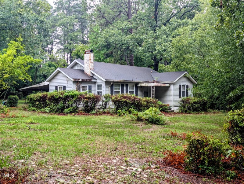 207 Country Club Dr #1 0f 2, Fayetteville, NC 28301