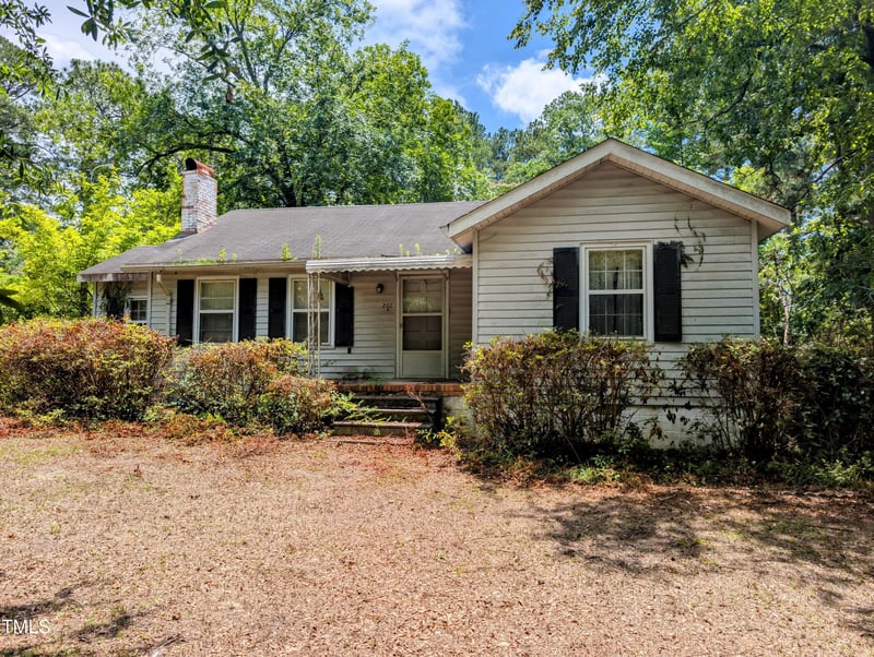 207 Country Club Dr #1 0f 2, Fayetteville, NC 28301
