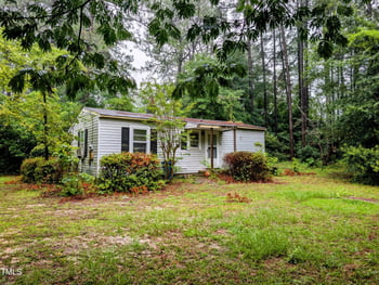 207 Country Club Dr #1 0f 2, Fayetteville, NC 28301