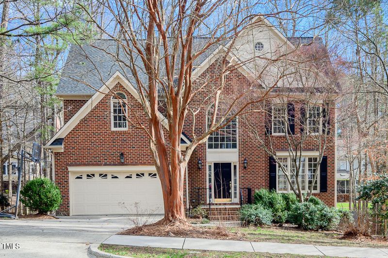 207 Cranborne Ln, Cary, NC 27519
