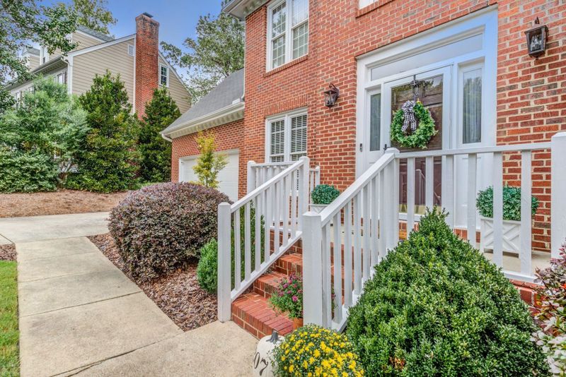 207 Custer Trl, Cary, NC 27513