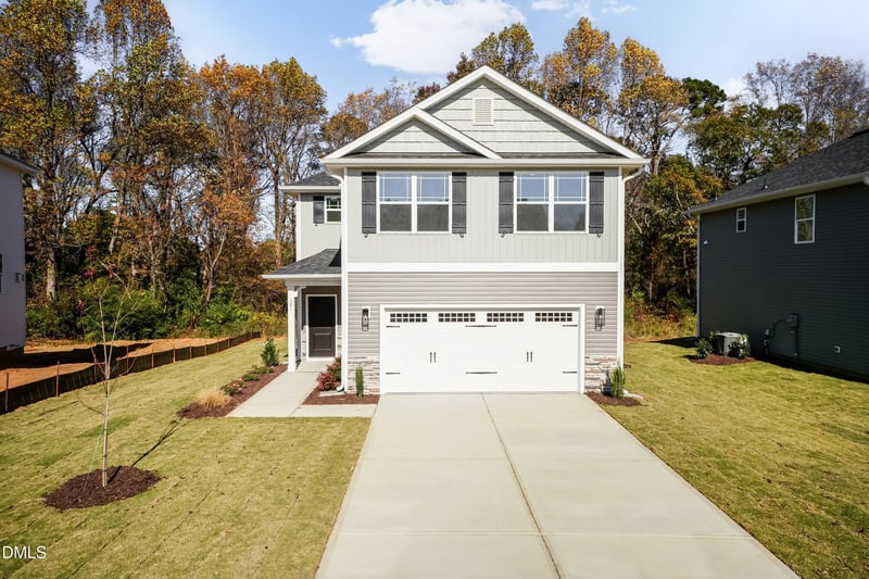 207 Drayton Hall Ln, Sanford, NC 27330